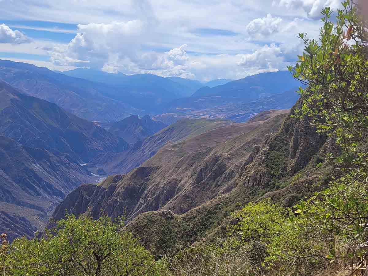 How to See Condors in Peru - Chonta Canyon