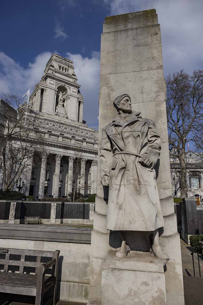 Free London Walk - Merchant Seamen Memorial