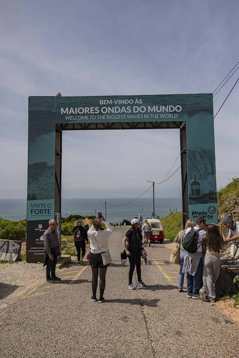 Portugal Travel Guide Nazare - Home to the hundred foot wave