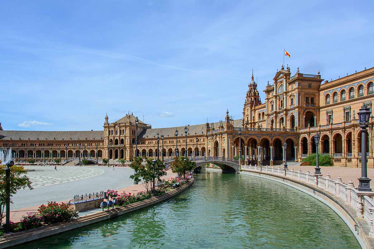 Plaza de Espana Best Things to do in Seville