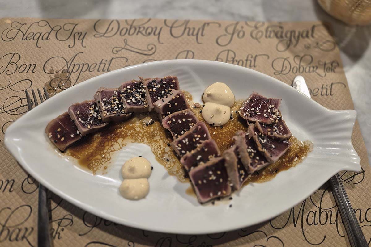 Red tuna (tataki) - a Cadiz speciality