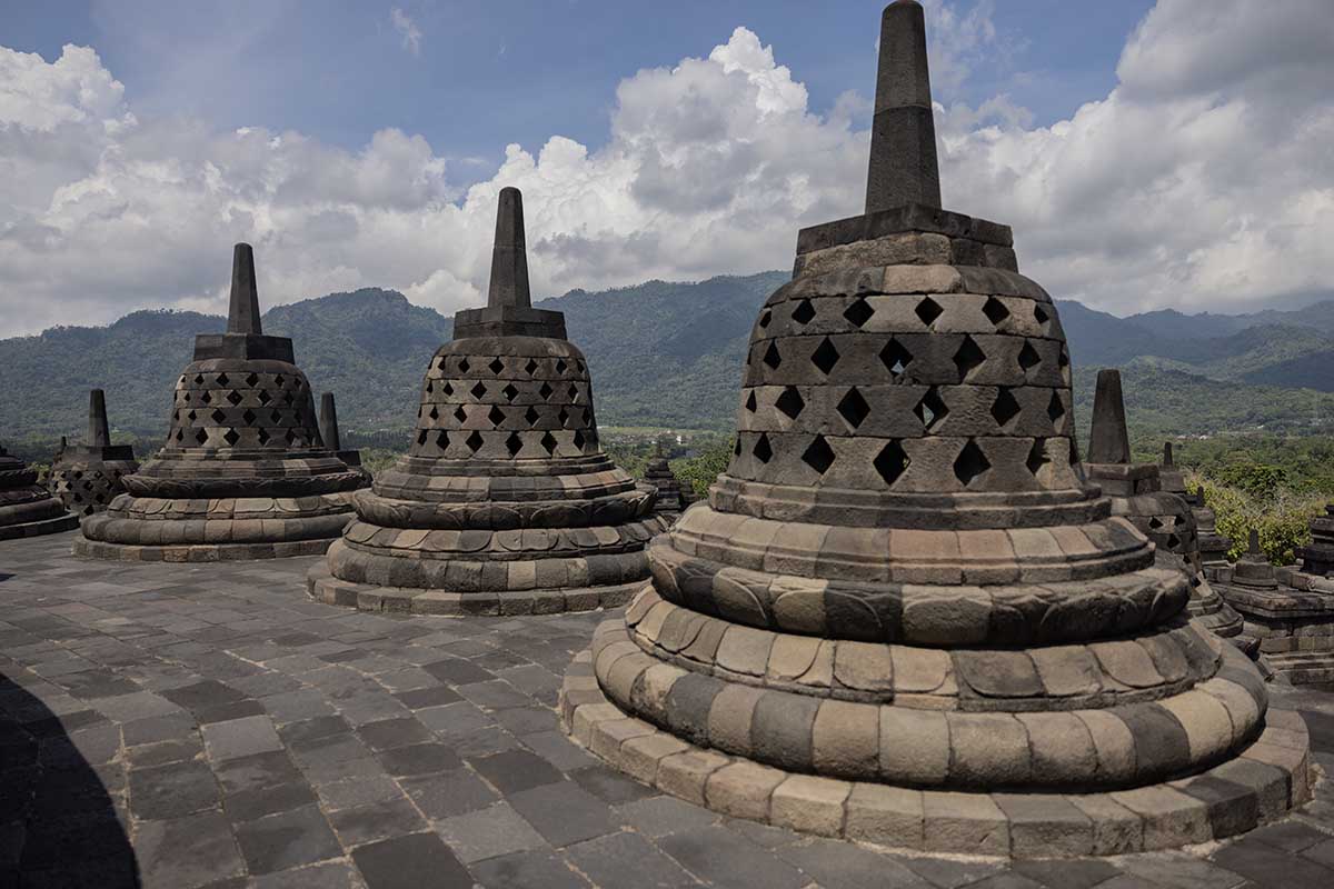 Indonesia Travel Guide